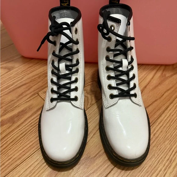 Dr. Martens White Leather Boots with Black Laces - Picture 2 of 6